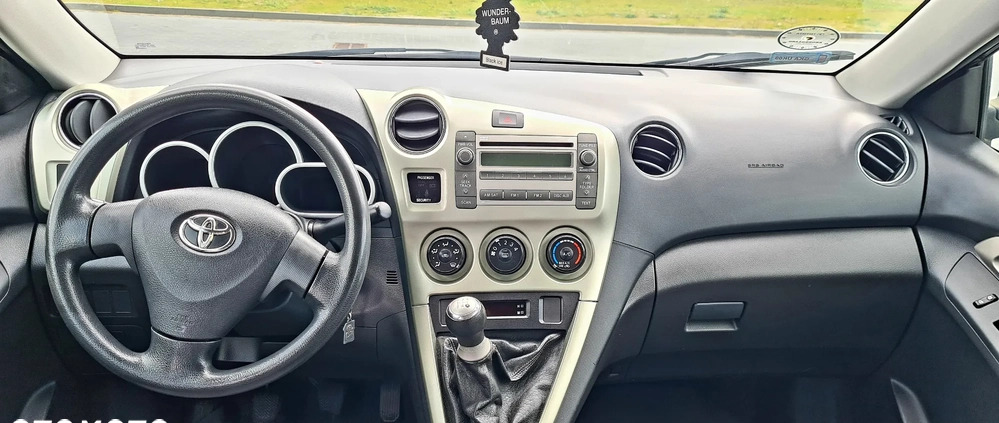 Toyota Matrix cena 20900 przebieg: 150000, rok produkcji 2008 z Żukowo małe 352